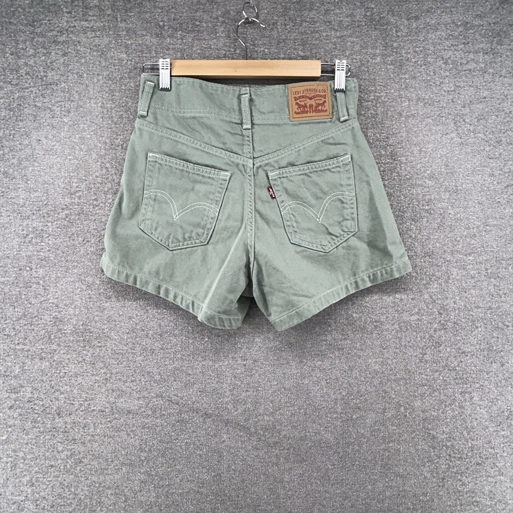Levi's High Waist Mom Shorts Women Size 26 Green Casual Summer - Picture 2 of 9